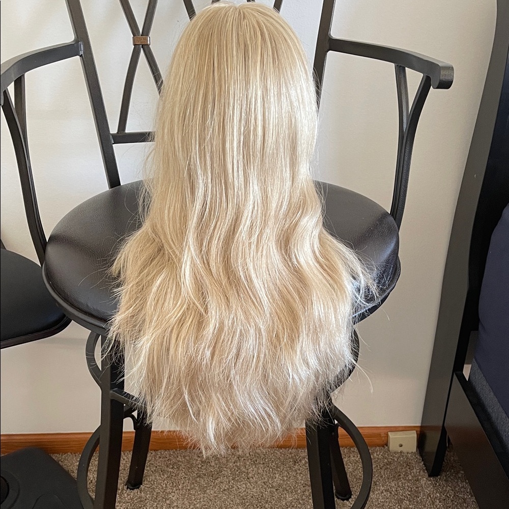 Synthetic Elegant Light Blonde Women's Wig Lace front